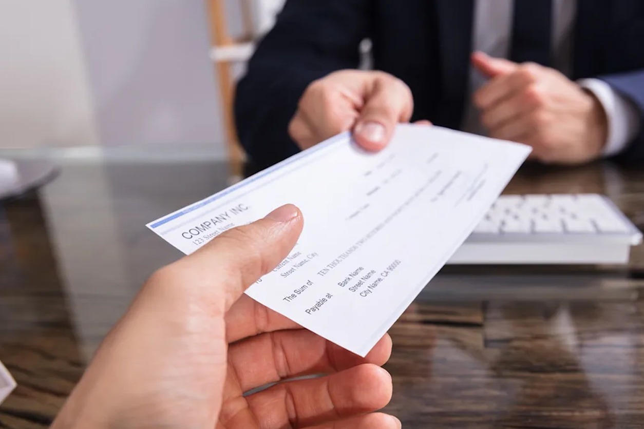The UAE’s New Bounce Cheque Law